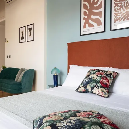 Διαμέρισμα The Rent - Beautiful With Balcony In Porta Romana *